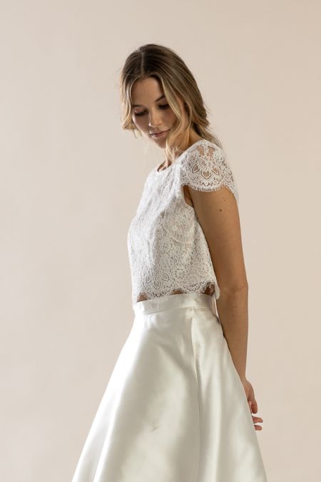 scent of roses rock & moss spitzentop
