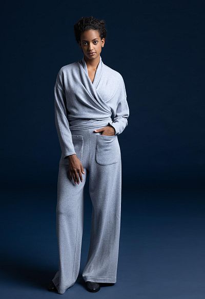 aw23_09 strickhose mit aufgesetzten taschen