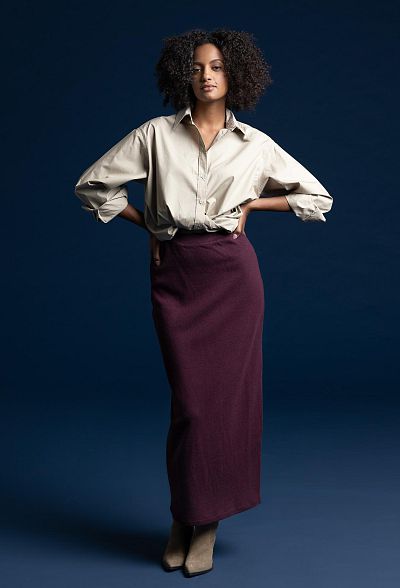 aw23_11 schmaler strickrock