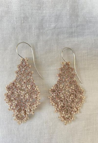 belucy earrings