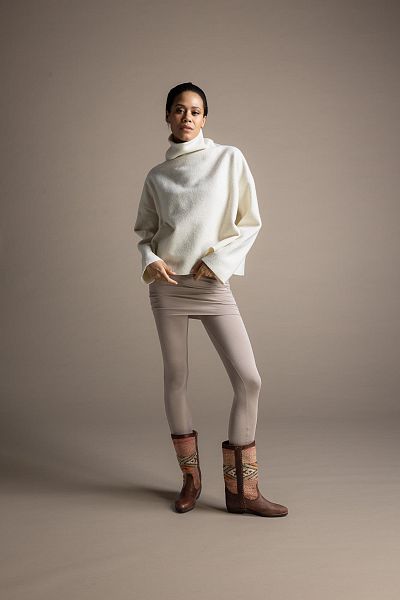 aw24_02 walkpulli